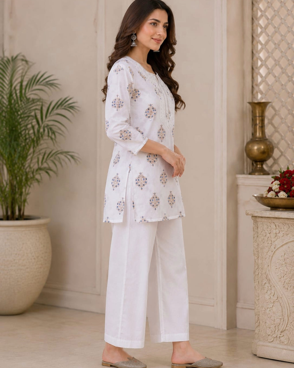 Black & White Floral Printed Cotton Short Kurti for Women